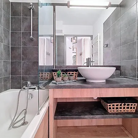 Lumineux Avec Balcon, Proche Des Pistes - 4 Personnes - Fr-1-832-6 * فال تورُن